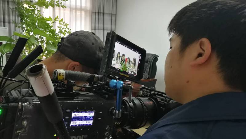 剧本杀式体验：西平县广告片拍摄公司构建沉浸式消费决策路径